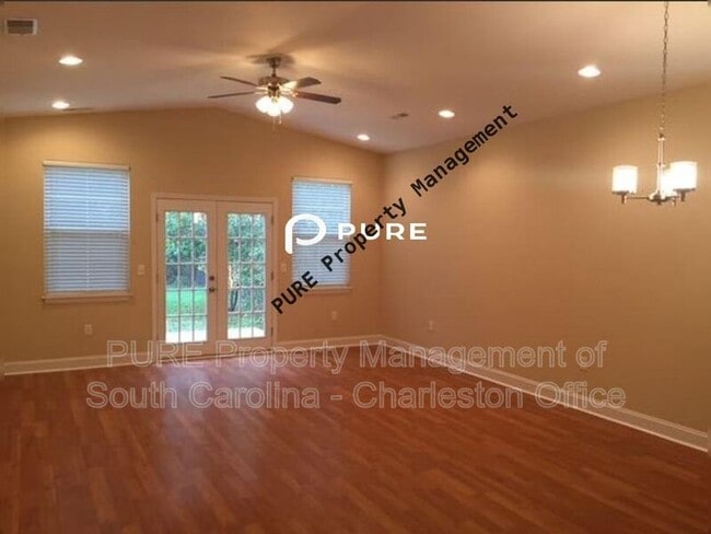 Building Photo - 1410 Orange Grove Rd