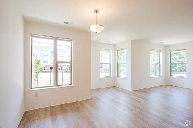 McKenzie - 2 habitaciones, 2 baños - The Lofts at Meadowcreek
