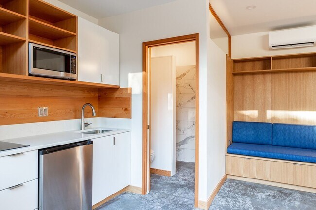 Foto del edificio - Modern, Standalone Studio in NE Portland R...