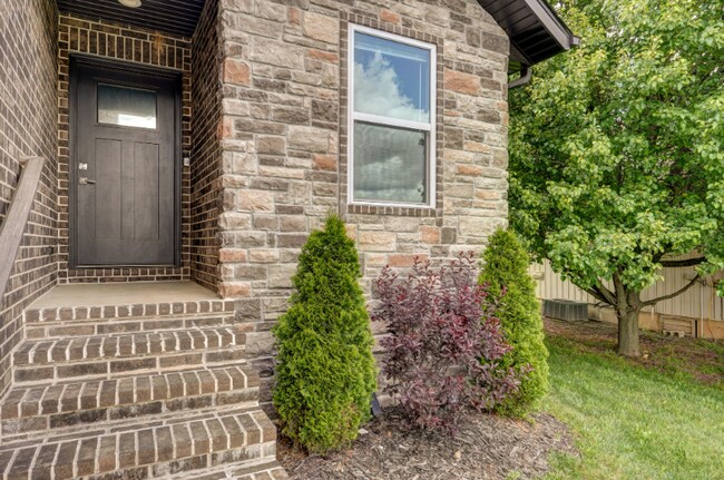 Building Photo - 1421 S Atlas Ct