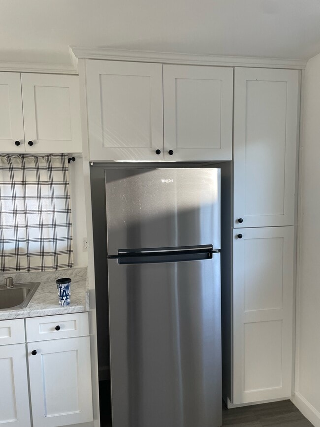 Foto del edificio - 265 E 69th Way