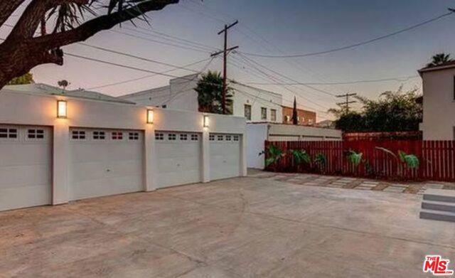 Foto del edificio - 612 N Genesee Ave