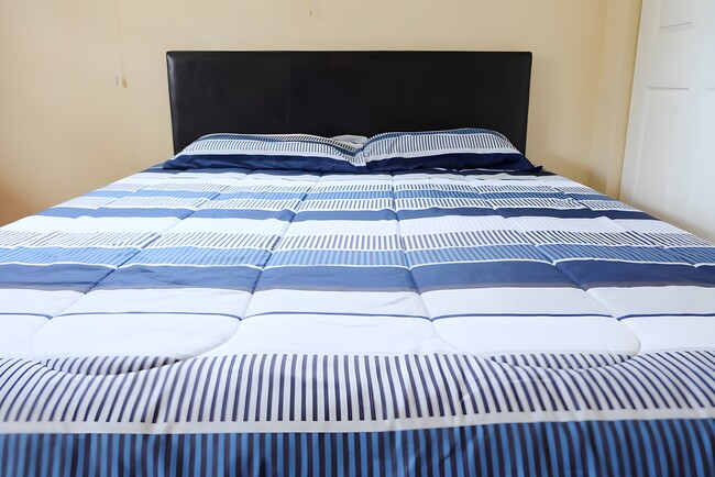 Foto del edificio - 5208 Heming Ave