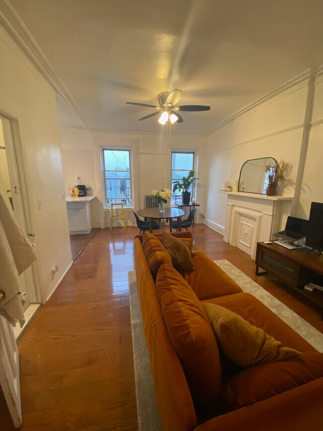 Foto del edificio - 235 Clifton Pl