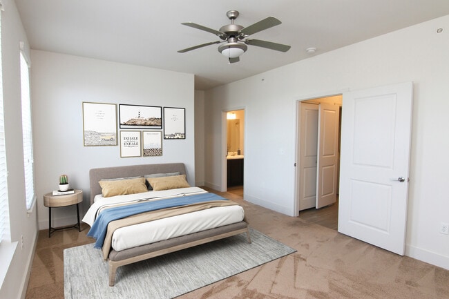 Building Photo - South Junction Apartments