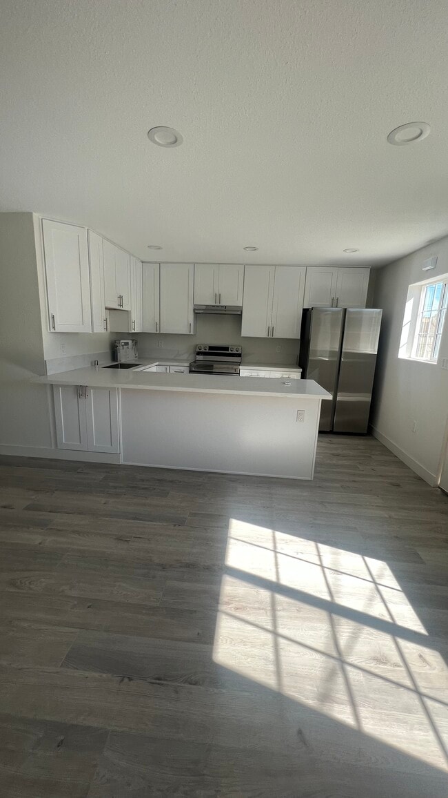 Foto del edificio - 733 S 45th St