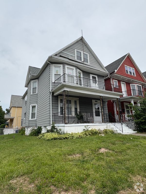 Building Photo - 310 E Delavan Ave