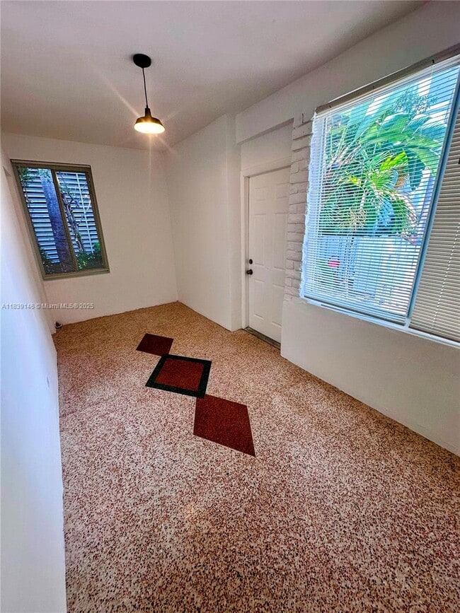 Building Photo - 9065 Harding Ave
