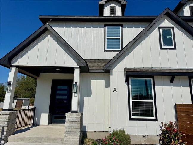 Foto del edificio - 162 Meadow View Blvd