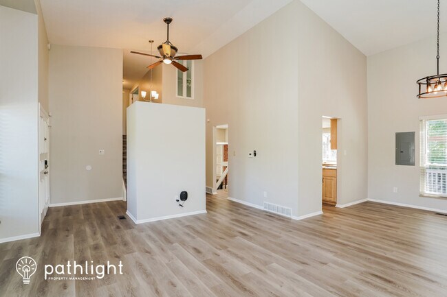 Building Photo - 2921 Serendipity Cir