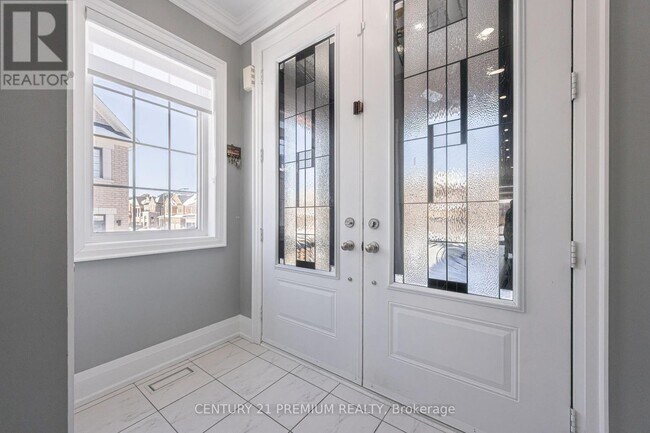 Building Photo - 25 Christine Elliott Ave