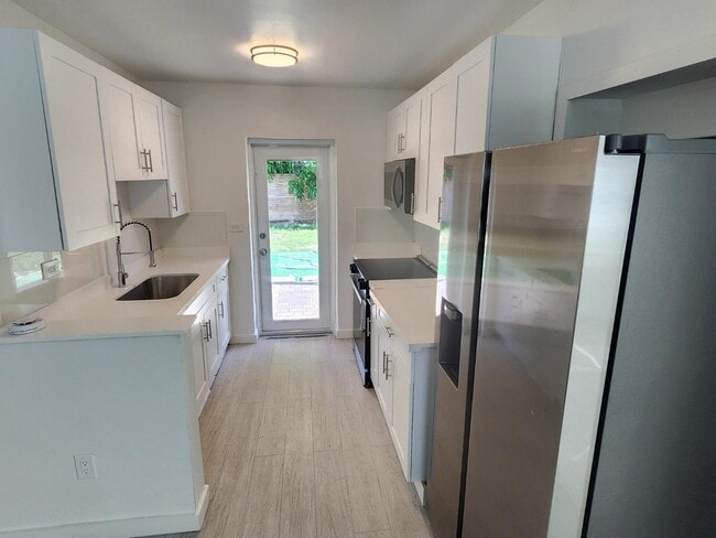 Foto del edificio - 1754 NE 48th Ct