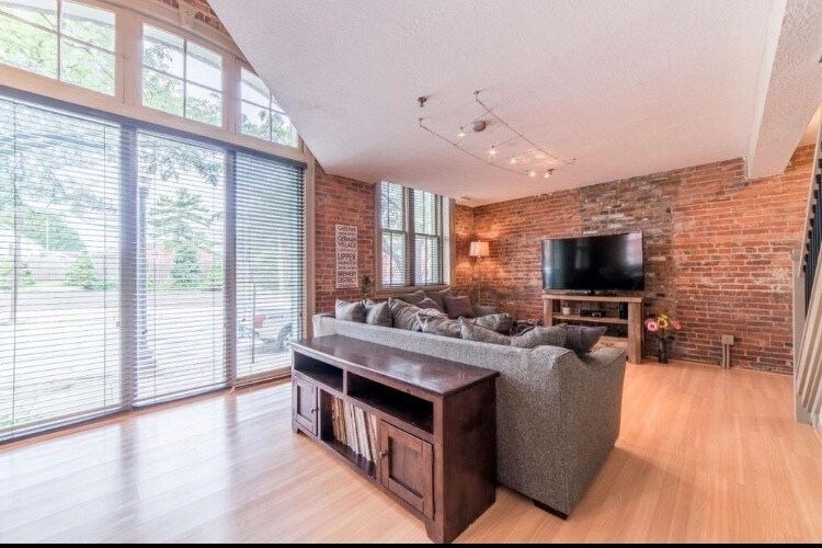 Living Room - 50 W Hoster St