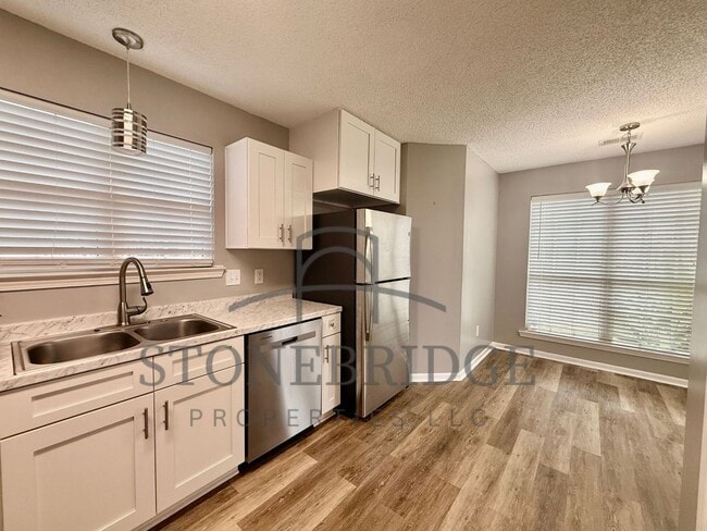 Building Photo - 2 bed, 2 bath 1 level home in Helena
