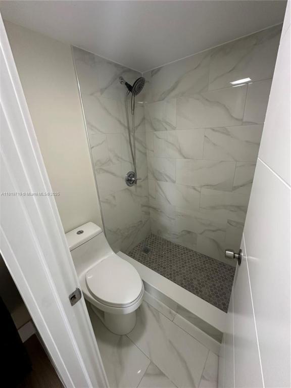 Foto del edificio - 10090 NW 80th Ct