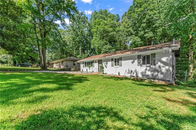 Building Photo - 4397 Hickory Wood Ln