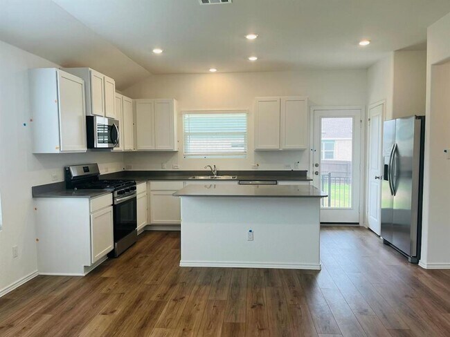 Building Photo - 4240 Rimrock Rose Ln