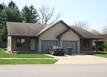 Foto del edificio - 210-212 W Grant Ave