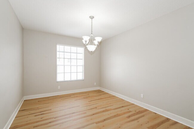 Foto del edificio - 5903 Browder Rd