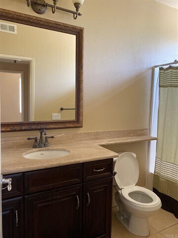 Master bathroom - 12370 Carmel Country Rd