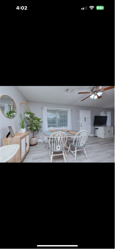 Foto del edificio - 5054 Abbott Ave