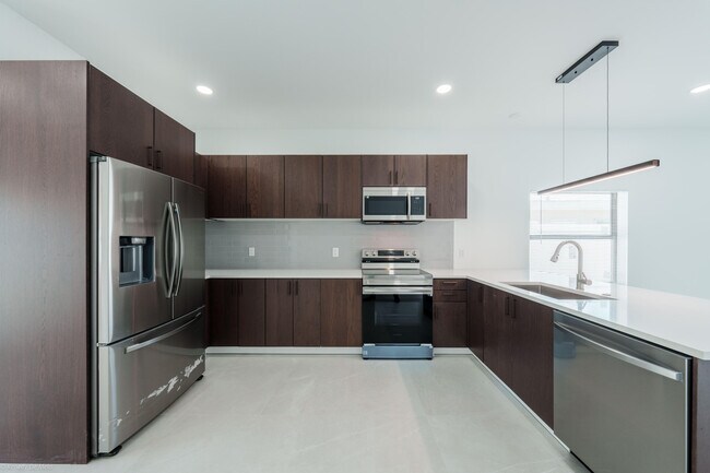 Foto del edificio - 536 NW 12th Ave