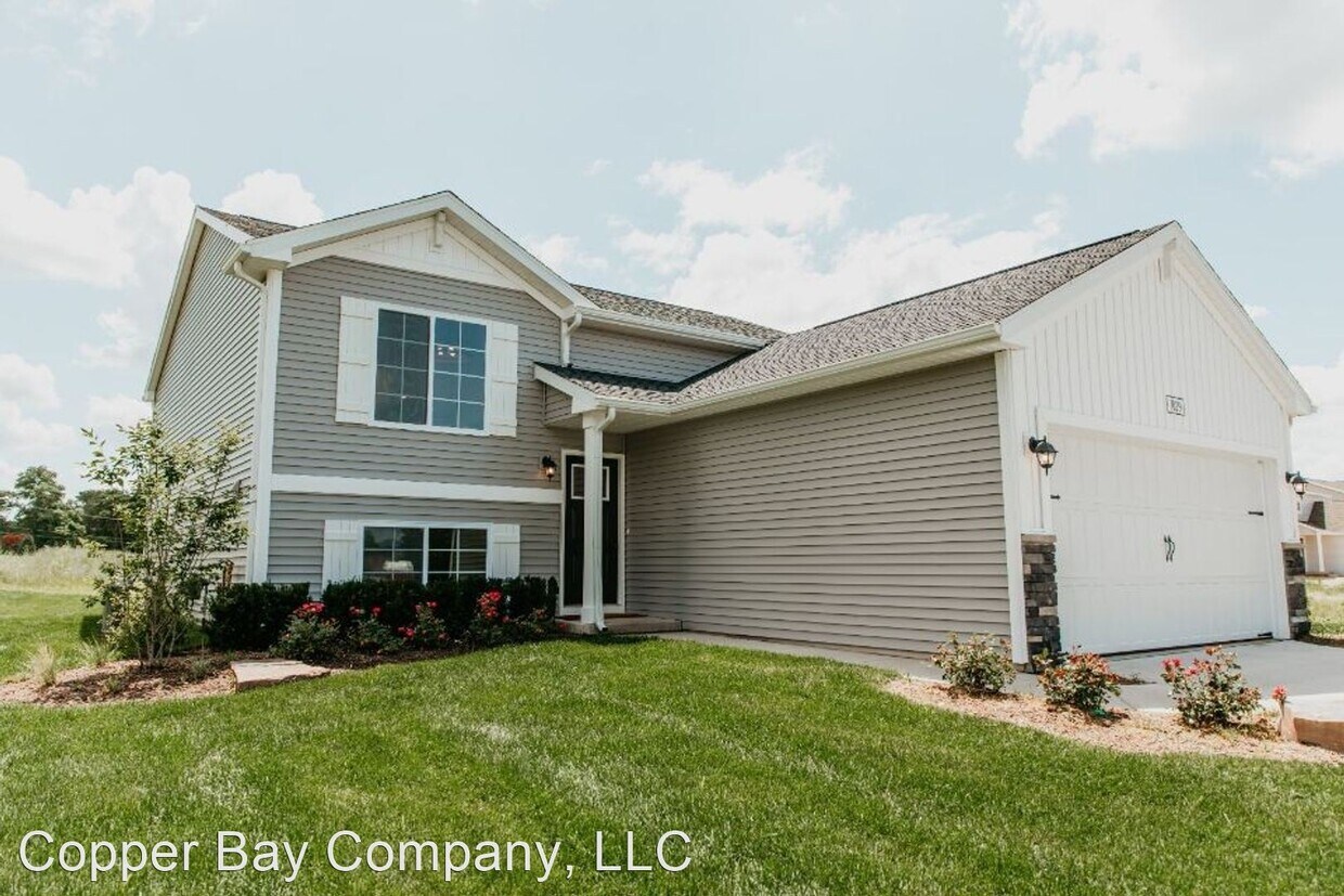 Foto principal - 4 br, 2 bath House - 5910 Nancy Ann Drive