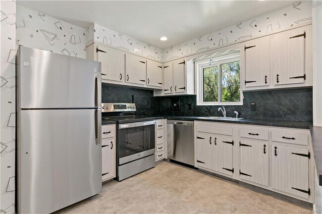 Foto del edificio - 2764 Old Yorktown Rd