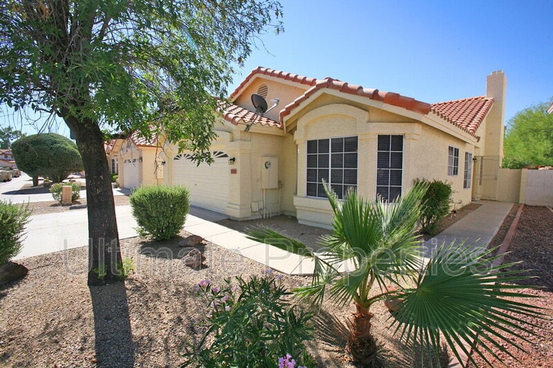 Primary Photo - 7721 W Tonto Dr