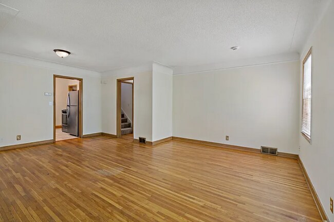 Foto del edificio - 2549 35th Ave S