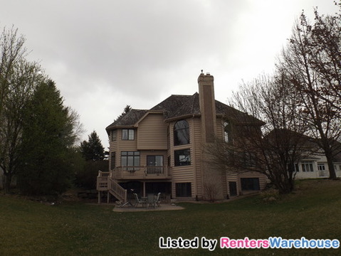 Building Photo - 7510 Bush Lake Dr