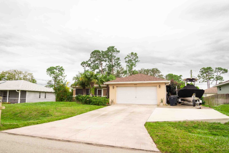 9096 Temple Rd W, Fort Myers, FL 33967 House Rental in Fort Myers, FL