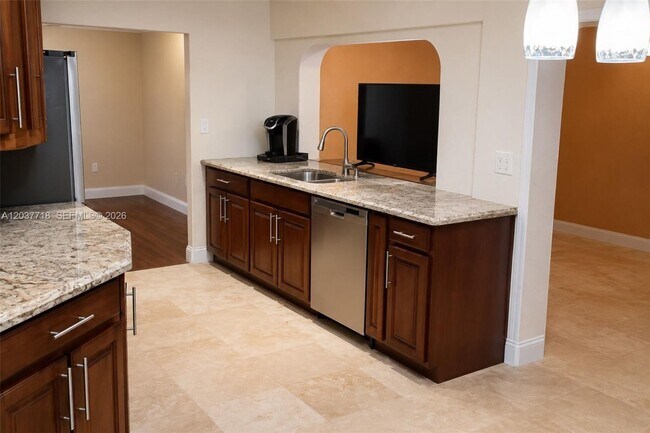 Foto del edificio - 5062 NW 41st Pl