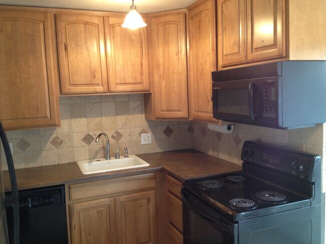 Foto del edificio - 2306 Sunnyside Ave S