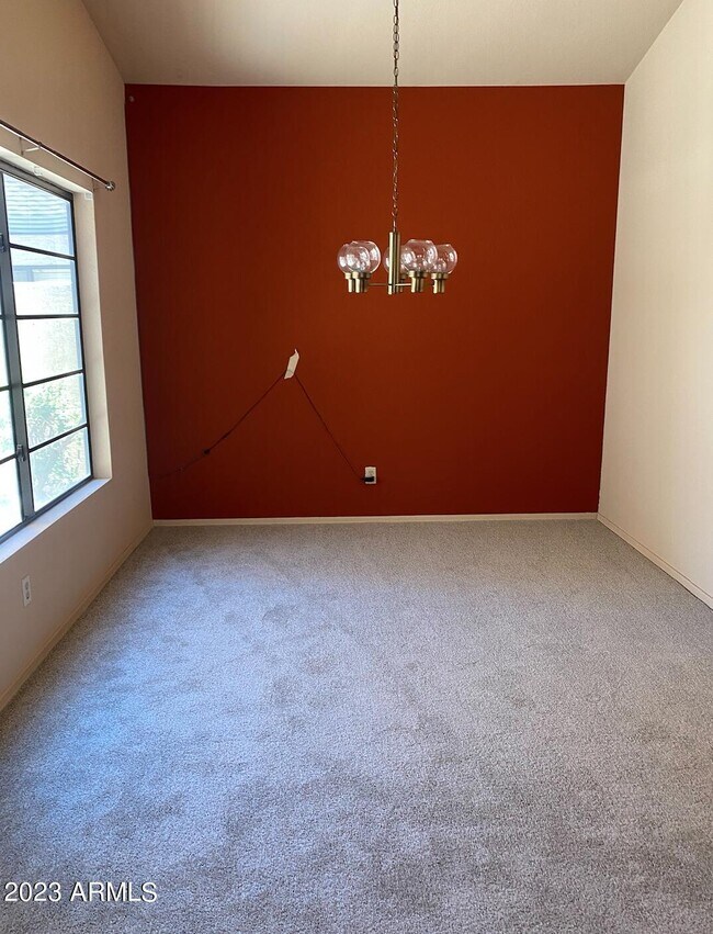 Building Photo - 4325 E Badger Way