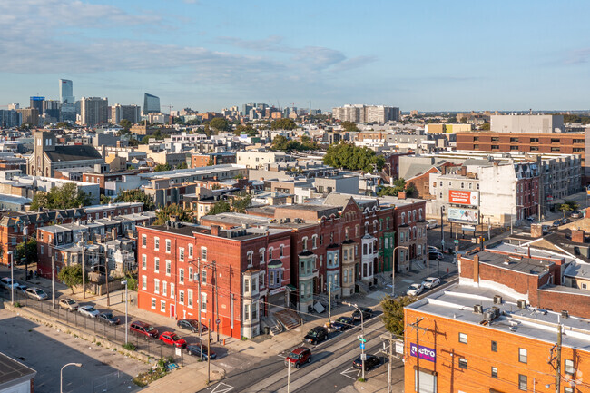 Building Photo - West Girard Apartments