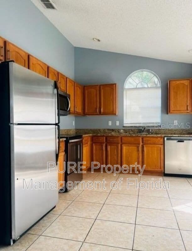 Foto del edificio - 16225 Egret Hill St
