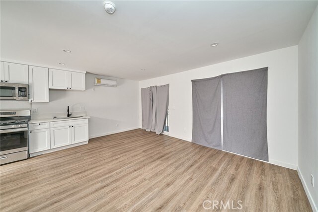 Foto del edificio - 8734 Ramsgate Ave