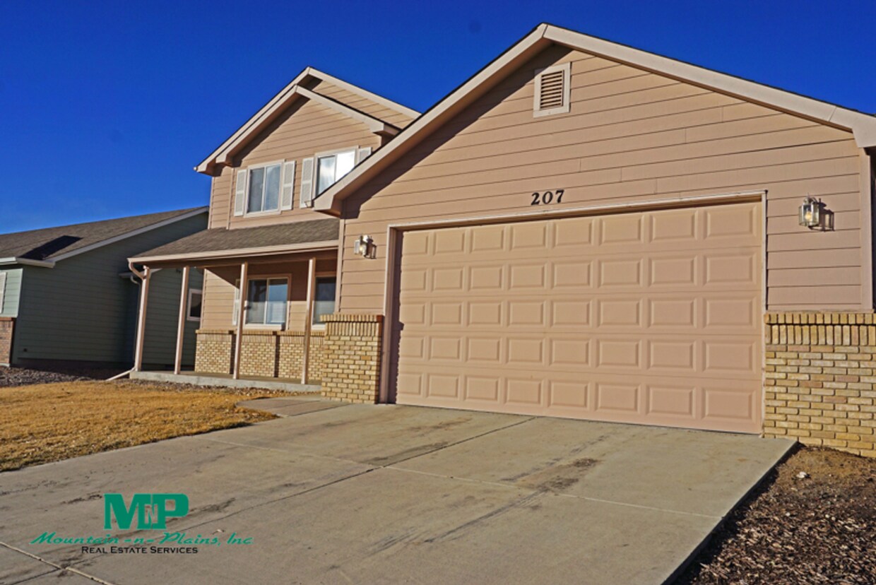 207 S Ursula Ave, Milliken, CO 80543 House Rental in Milliken, CO