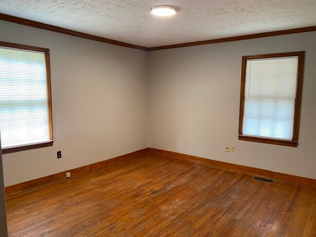 Foto del edificio - 91 Edenwood Dr