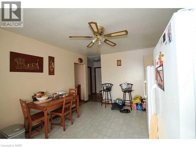 Building Photo - 115 SIXTH Avenue