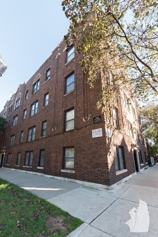 Foto del edificio - 1249 W Henderson St