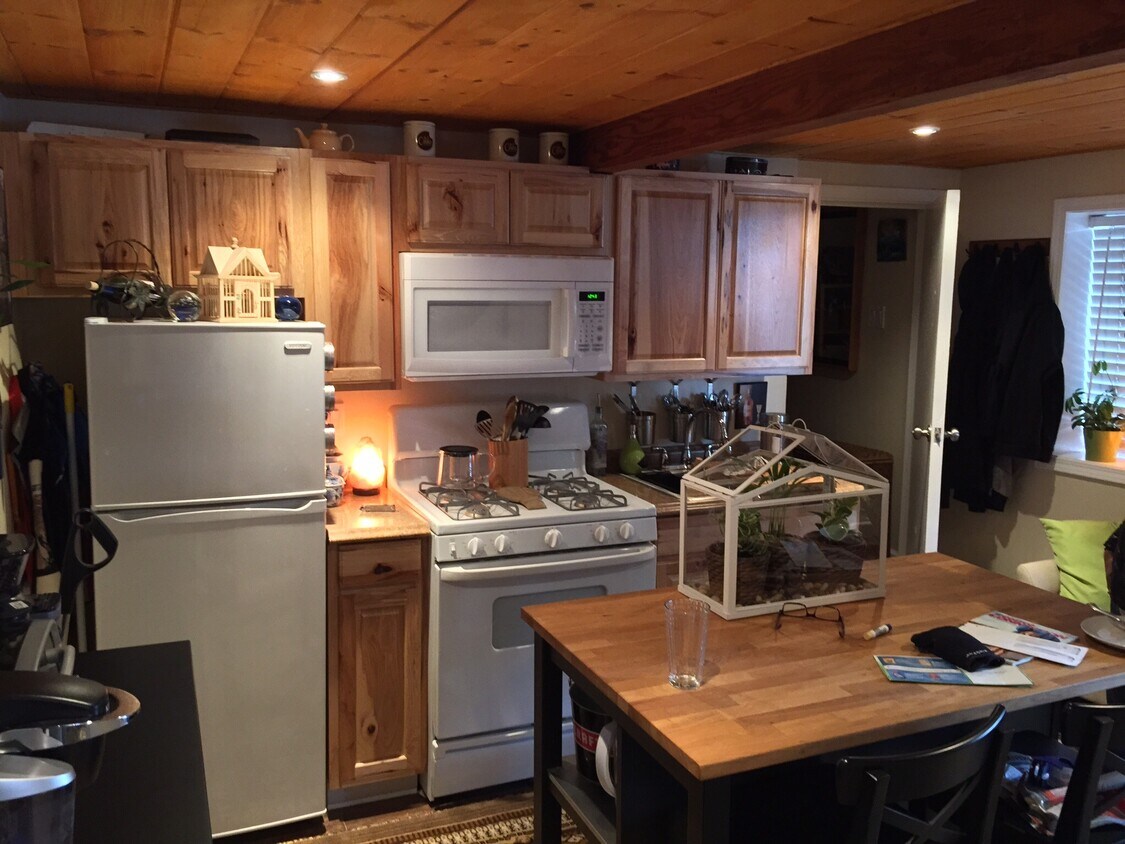 Foto principal - 54042 Pine Crest Ave