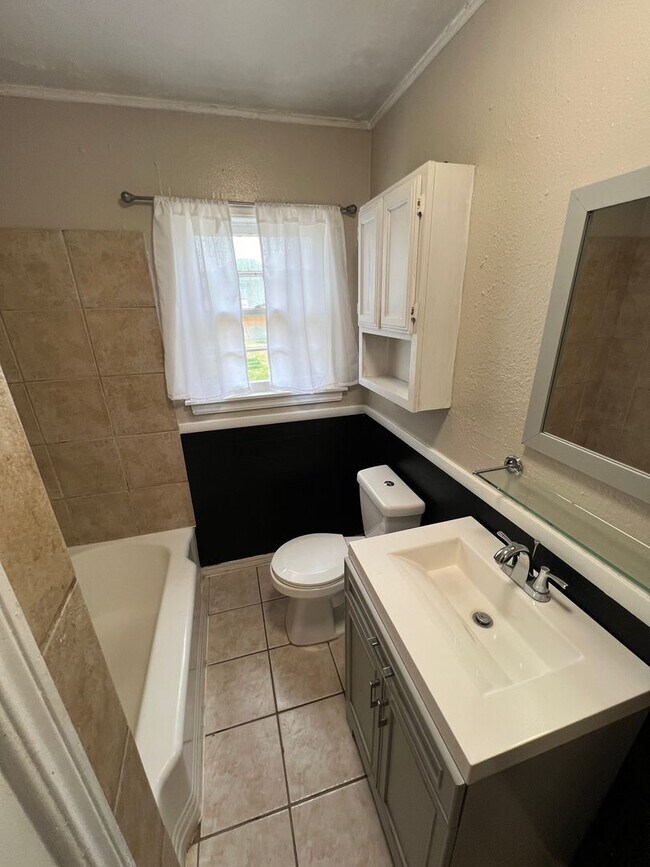 Foto del edificio - Pre Leasing for Fall 2026!!