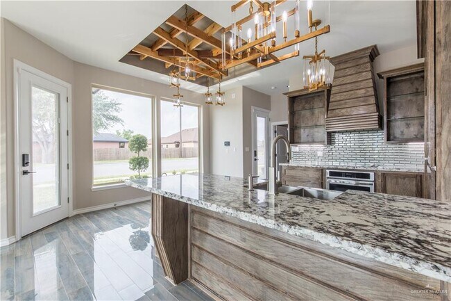 Building Photo - 22 N 29th St