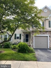 Building Photo - 3024 Juniper Ln
