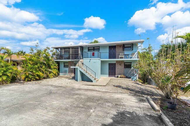 Foto del edificio - 626 N Federal Hwy