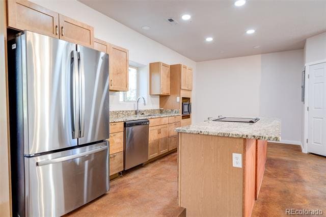 Building Photo - 818 E Cucharras St
