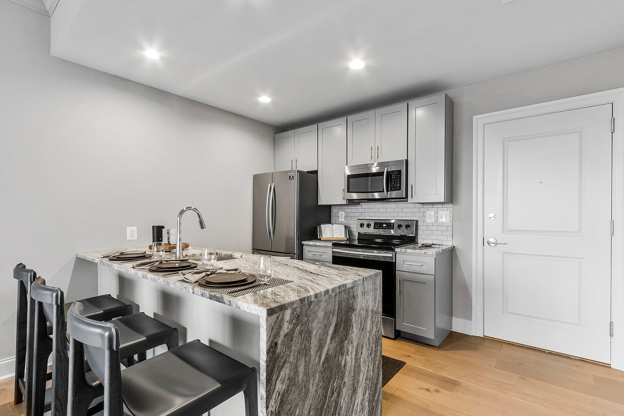 Riverwalk Apartments N 23rd St Philadelphia, PA