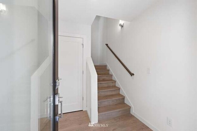 Foto del edificio - Greenlake 2bed / 2bath Townhouse